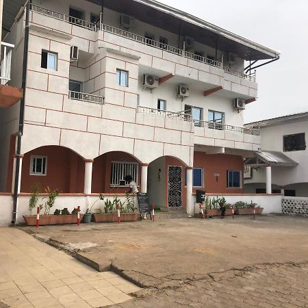 Hotel La Grace Kribi Kültér fotó