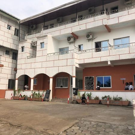 Hotel La Grace Kribi Kültér fotó