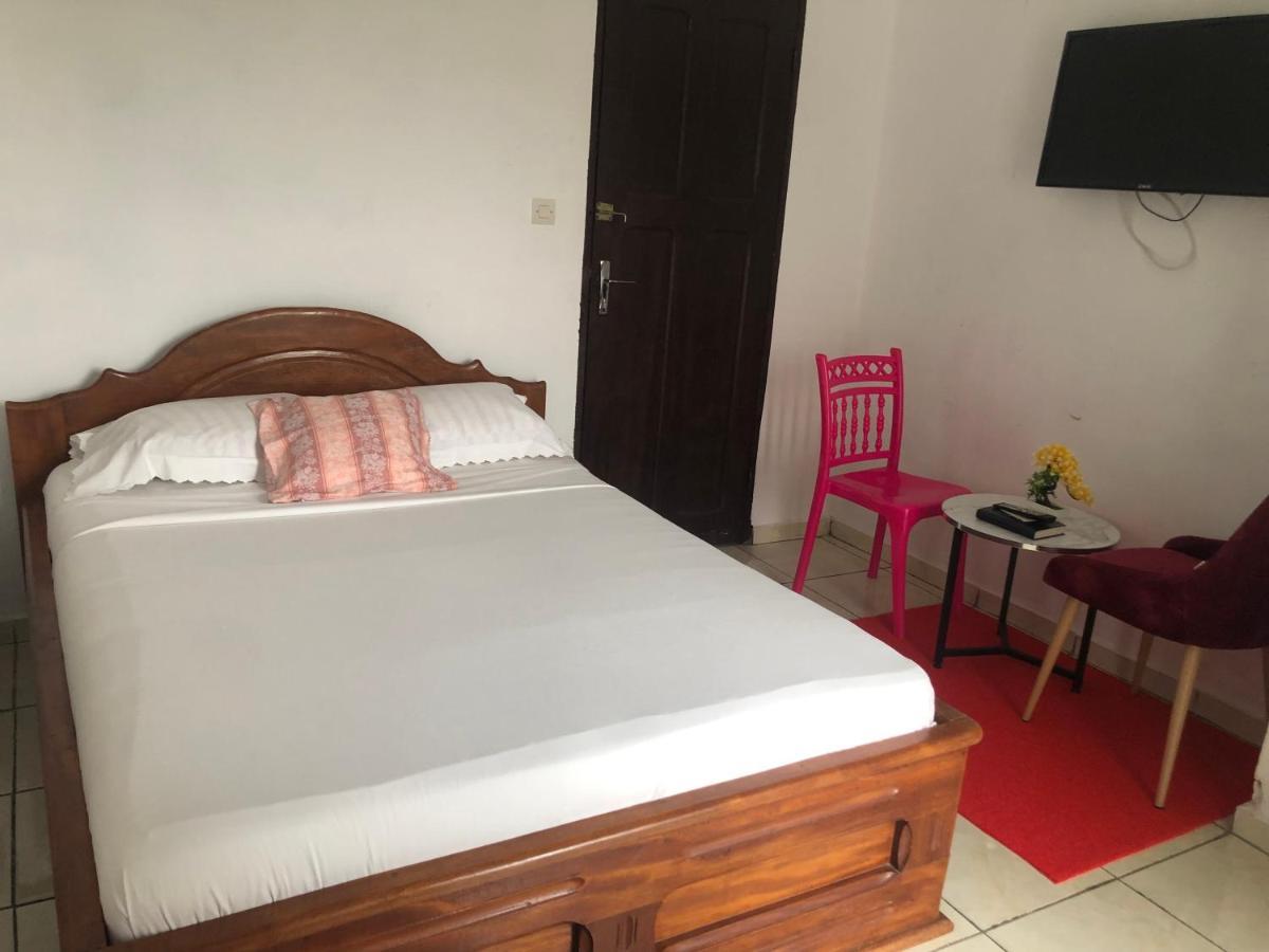 Hotel La Grace Kribi Kültér fotó